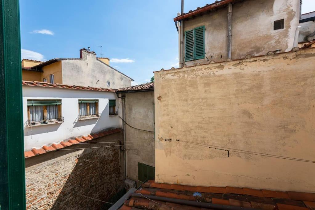 Live Like A Florentine Next To Santa Croce Square Florencia