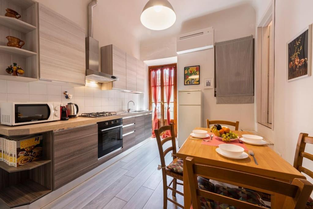 Live Like A Florentine Next To Santa Croce Square Apartamento Florencia
